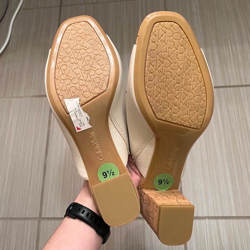 NWT Calvin Klein White Cork Clemence Sandal mule 9.5 summer vacation block heel - Picture 8 of 9